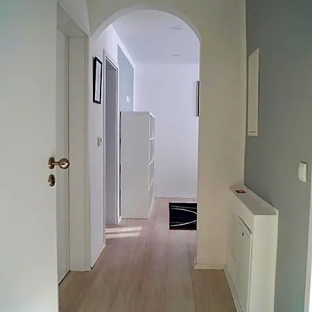 B-hostel بيت شباب *