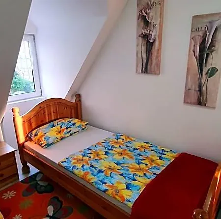 بيت شباب B-hostel كاسيل